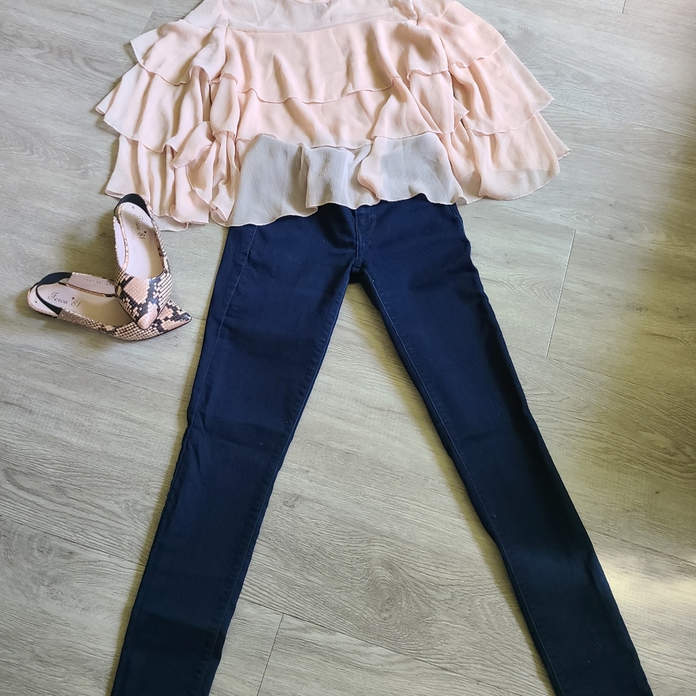 Bundle of Pre loved items